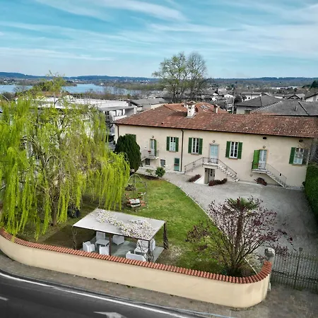 Penzion Il Torchio - Guest House Dormelletto