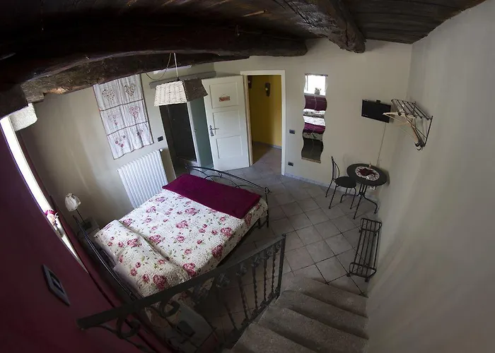 Il Torchio - Guest House Gæstehus Dormelletto